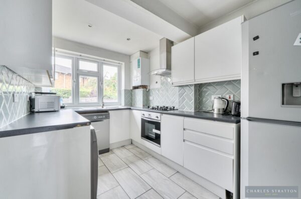 Wolsey Gardens, Hainault, IG6
