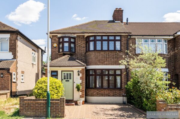 Stanley Avenue, Gidea Park