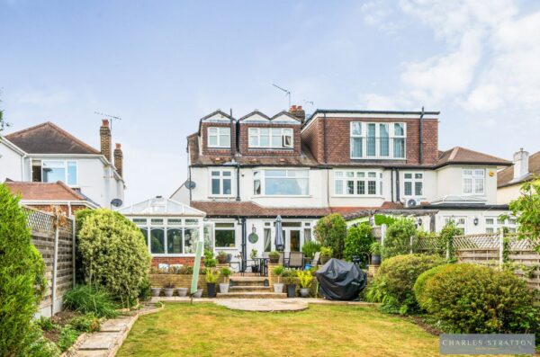 Netherpark Drive, Gidea Park