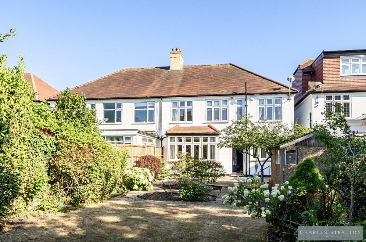 Main Road, Gidea Park