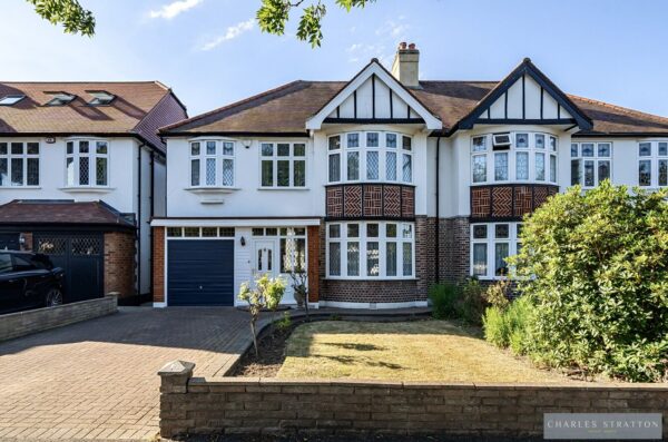 Main Road, Gidea Park