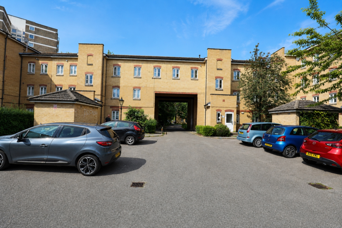 Tallis Court, Kidman Close, Gidea Park, RM2