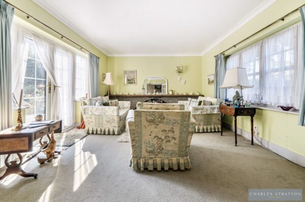 Balgores Crescent, Gidea Park