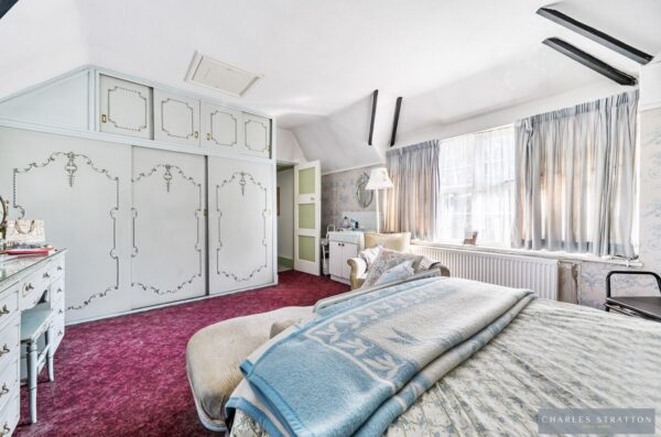 Balgores Crescent, Gidea Park