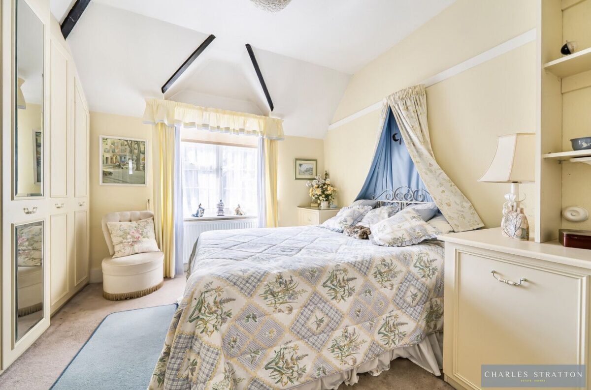 Balgores Crescent, Gidea Park
