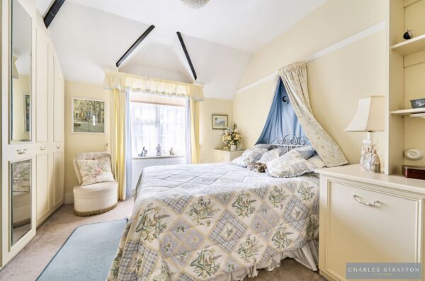 Balgores Crescent, Gidea Park