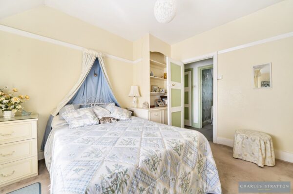 Balgores Crescent, Gidea Park