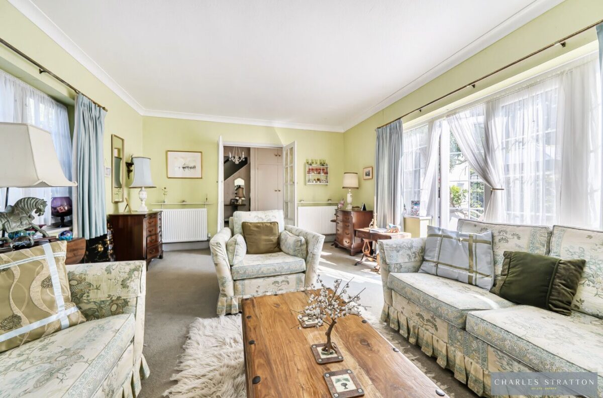 Balgores Crescent, Gidea Park