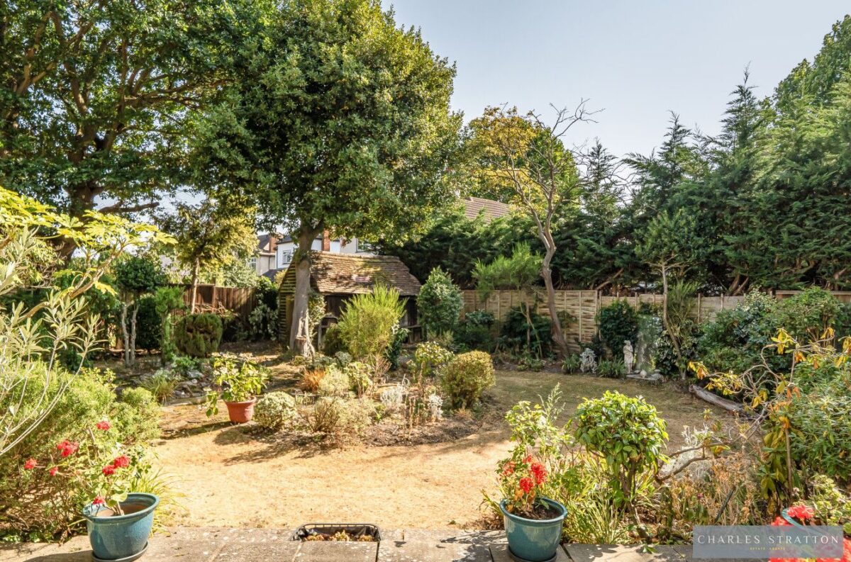 Balgores Crescent, Gidea Park