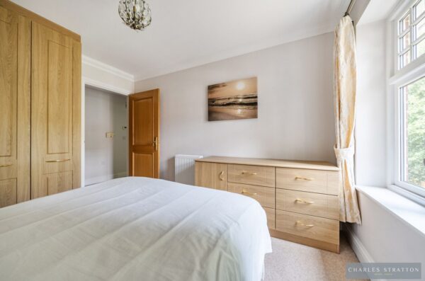 Highlands Apartments,  Gidea Park