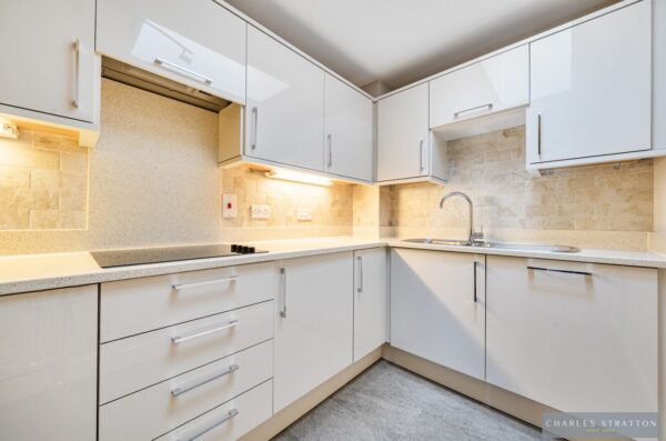 Highlands Apartments,  Gidea Park