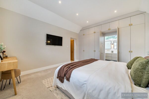 Upper Brentwood Road, Gidea Park