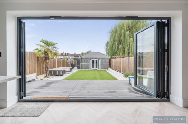 Primrose Glen, Hornchurch