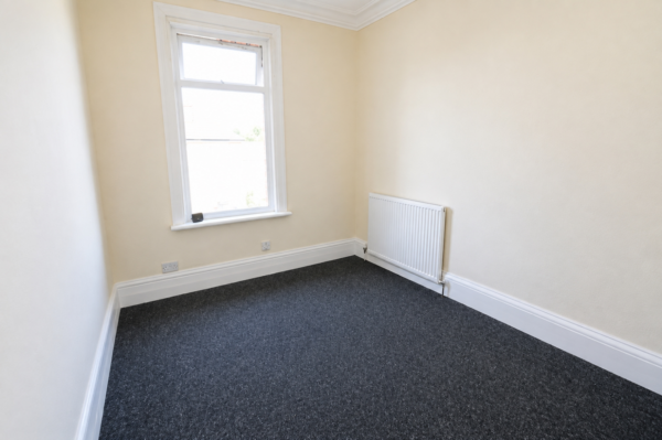 Dymoke Road, Hornchurch, RM11