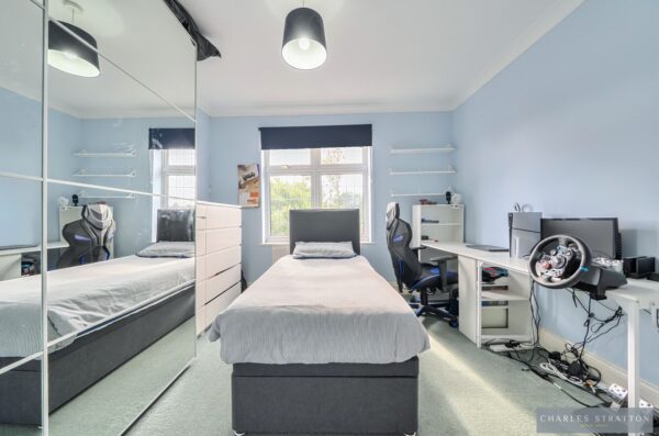 Woodfield Drive, Gidea Park
