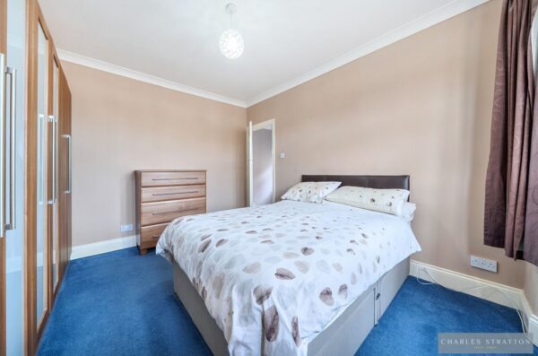 Woodfield Drive, Gidea Park