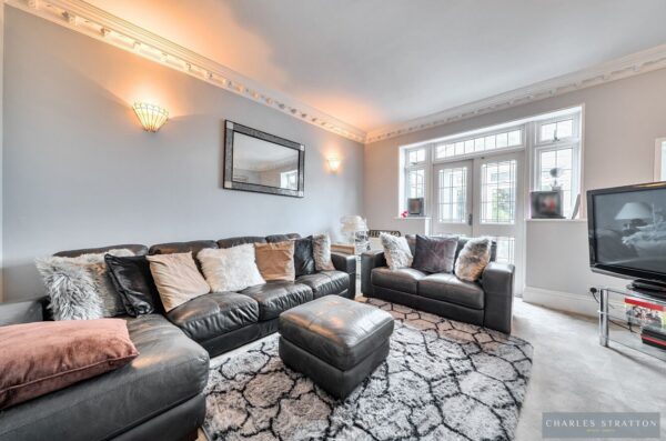 Edward Close, Gidea Park