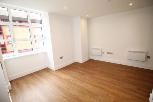 Loam House, London Road, Romford, RM7
