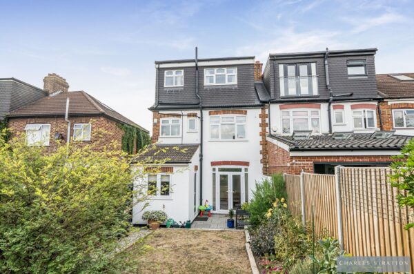 Glenwood Drive, Gidea Park